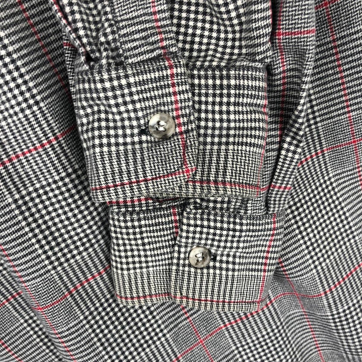 1970'S Eddie Bauer Black Tag Long-Sleeve Flannel Check Shirt, Made in USA, Men's Size M (Equivalent), Vintage cotton gray type Vintage Second Hand