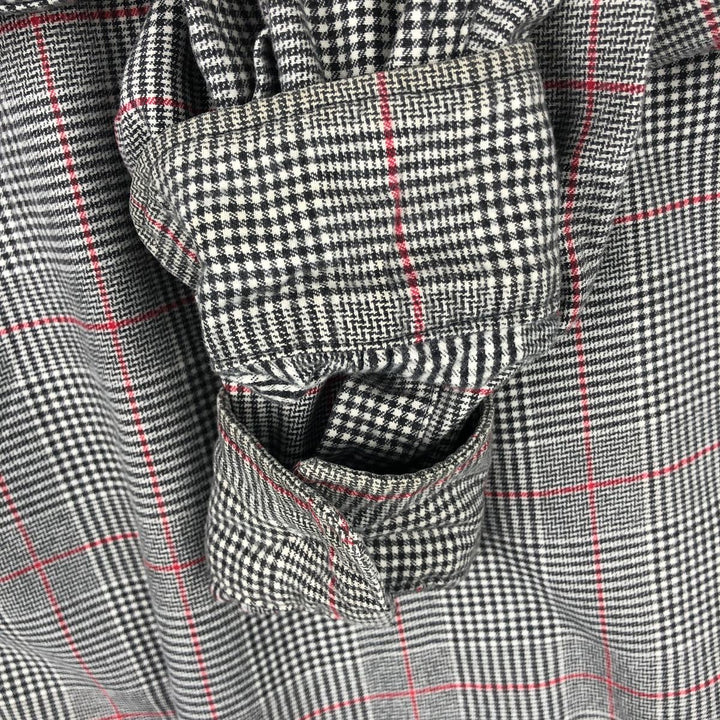 1970'S Eddie Bauer Black Tag Long-Sleeve Flannel Check Shirt, Made in USA, Men's Size M (Equivalent), Vintage cotton gray type Vintage Second Hand