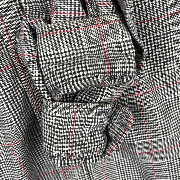 1970'S Eddie Bauer Black Tag Long-Sleeve Flannel Check Shirt, Made in USA, Men's Size M (Equivalent), Vintage cotton gray type Vintage Second Hand