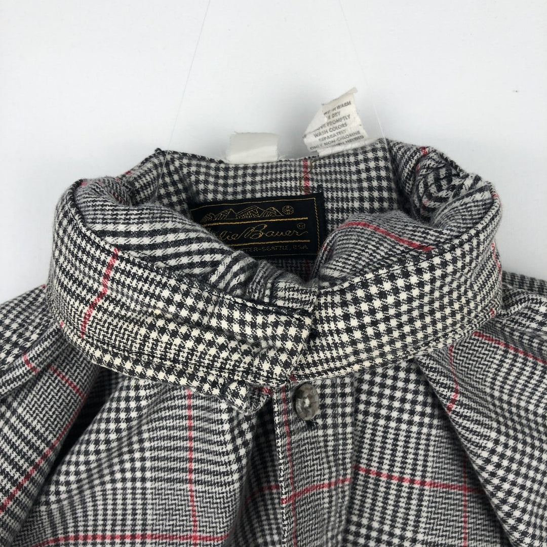 1970'S Eddie Bauer Black Tag Long-Sleeve Flannel Check Shirt, Made in USA, Men's Size M (Equivalent), Vintage cotton gray type Vintage Second Hand