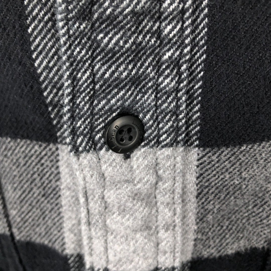 90s-00'S LLBean Buffalo Check Long-Sleeve Flannel Check Shirt, Men's Size M (approx.), Vintage Organic cotton gray type Vintage Second Hand