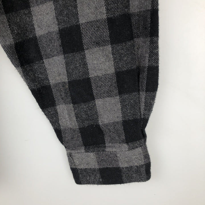 FIELD and STREAM Buffalo Check Long Sleeve Heavy Flannel Check Shirt, Men's Size XL cotton black type Vintage Second Hand