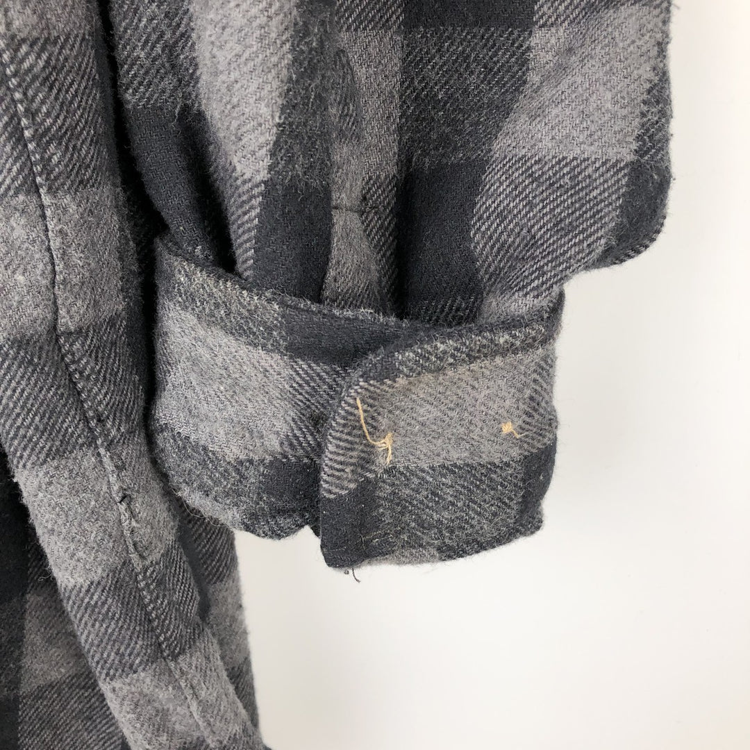 FIELD and STREAM Buffalo Check Long Sleeve Heavy Flannel Check Shirt, Men's Size XL cotton black type Vintage Second Hand