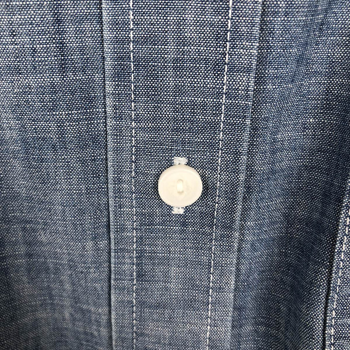 90s-00'S L.L.Bean Traditional Fit Button-Down Short-Sleeve Chambray Shirt, Men's Size M (approx.), Vintage cotton blue type Vintage Second Hand