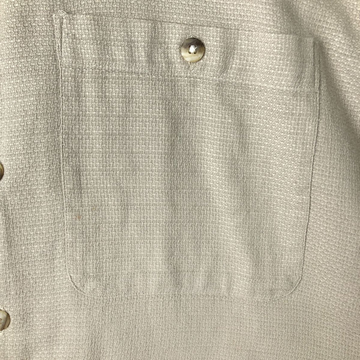 Burberry's short-sleeved cotton shirt, made in the USA, men's size L. cotton Khaki type sage green Vintage Second Hand
