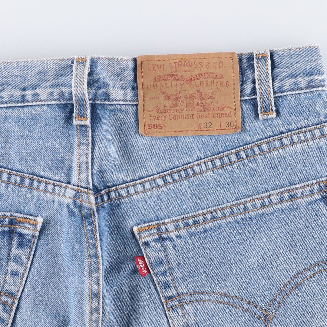 00'S Levi's 505 REGULAR FIT STRAIGHT LEG tapered denim pants for men, size w32 cotton Blue type light blue Vintage Second Hand