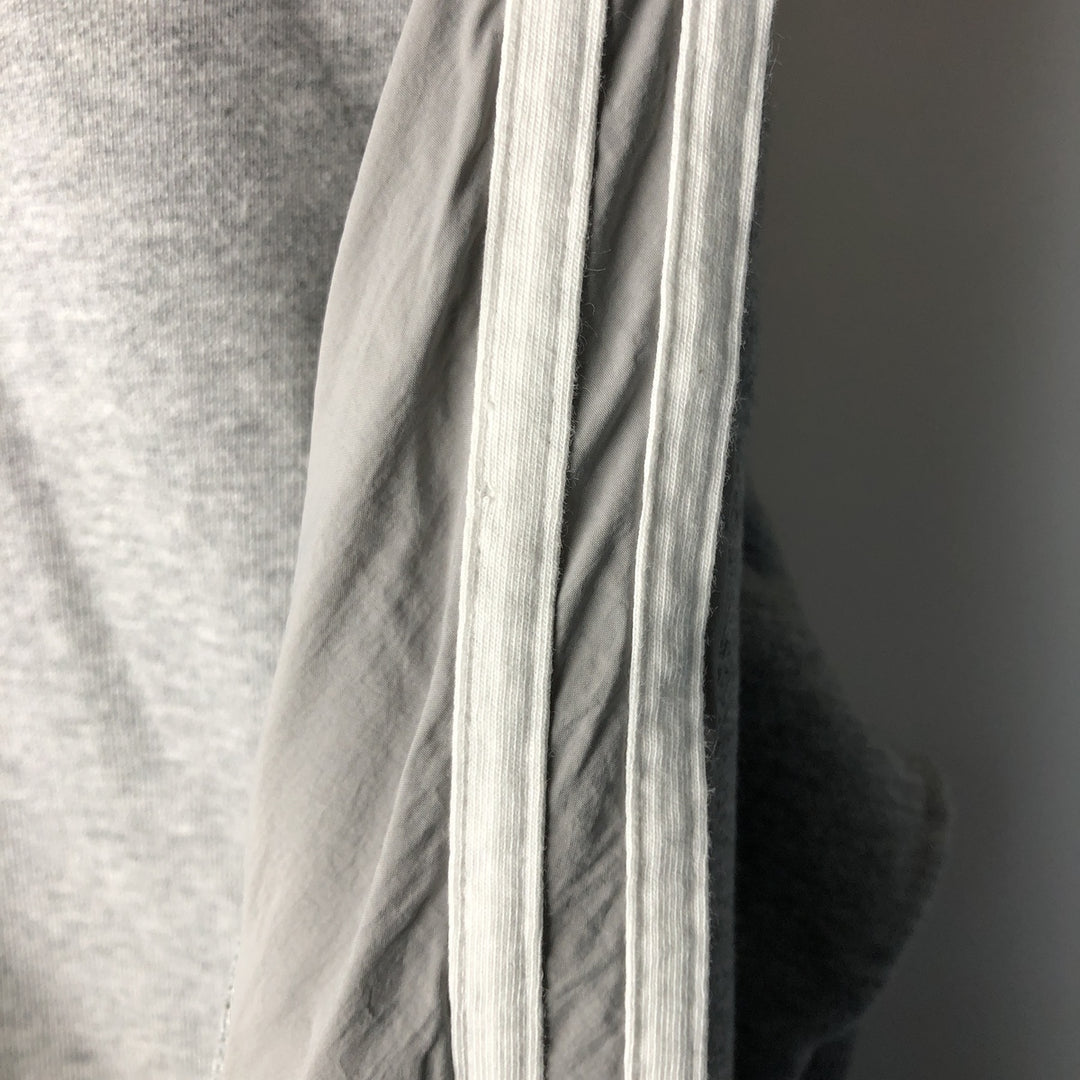 Adidas Trefoil logo sweatshirt, size M, men's cotton gray type Vintage Second Hand