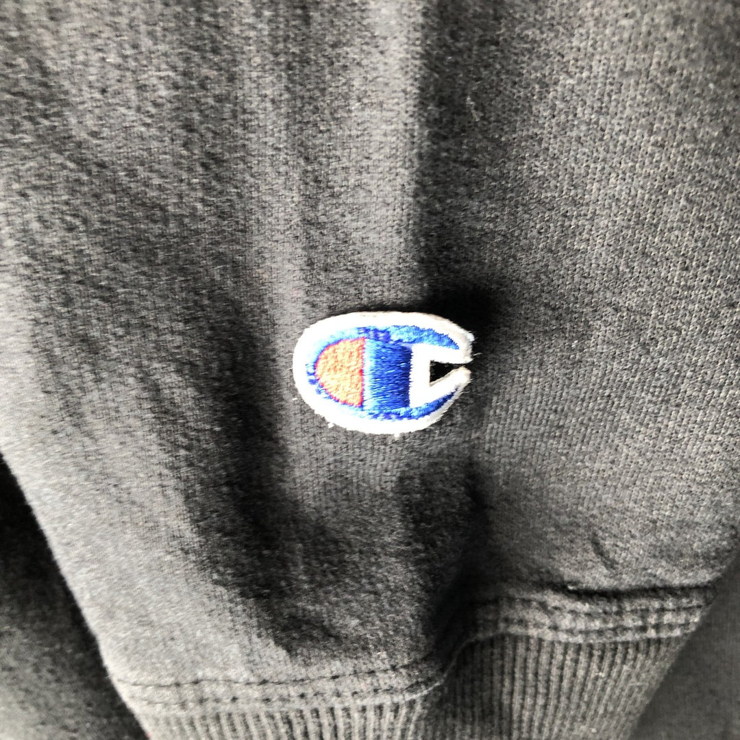 Champion Authentic Athletics Wear One-Point Logo Sweatshirt, Men's Size Small cotton black type Vintage Second Hand