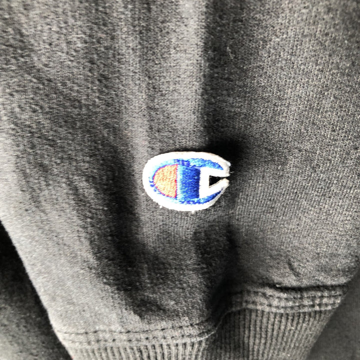 Champion Authentic Athletics Wear One-Point Logo Sweatshirt, Men's Size Small cotton black type Vintage Second Hand