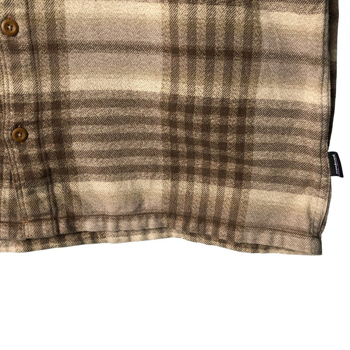 Patagonia Organic Cotton 53947FA15 Long Sleeve Flannel Check Box Shirt, Men's Size L Organic cotton brown type Vintage Second Hand