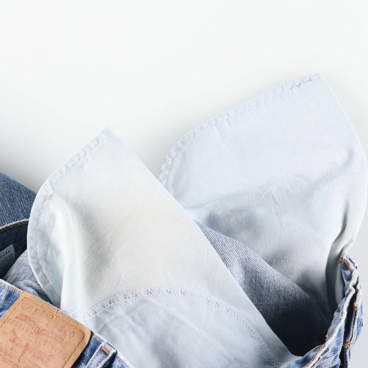 00'S Levi's 550 Relaxed Fit Tapered Denim Pants Men's W32 cotton Blue type light blue Vintage Second Hand