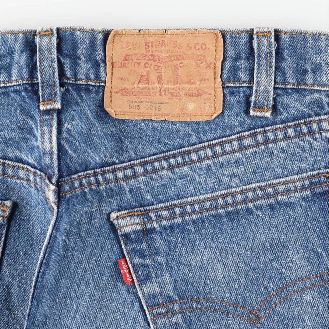 Vintage 1980'S Levi's 505-0216 tapered denim pants, men's size W31. cotton blue type Vintage Second Hand