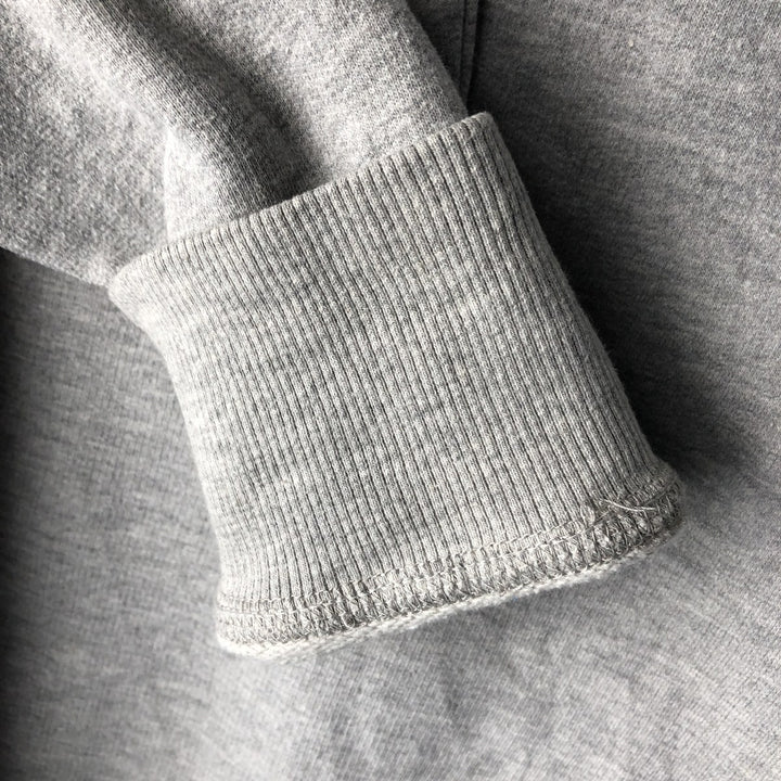 Champion Authentic Athletics Wear One-Point Logo Sweatshirt, Men's Size M cotton gray type Vintage Second Hand