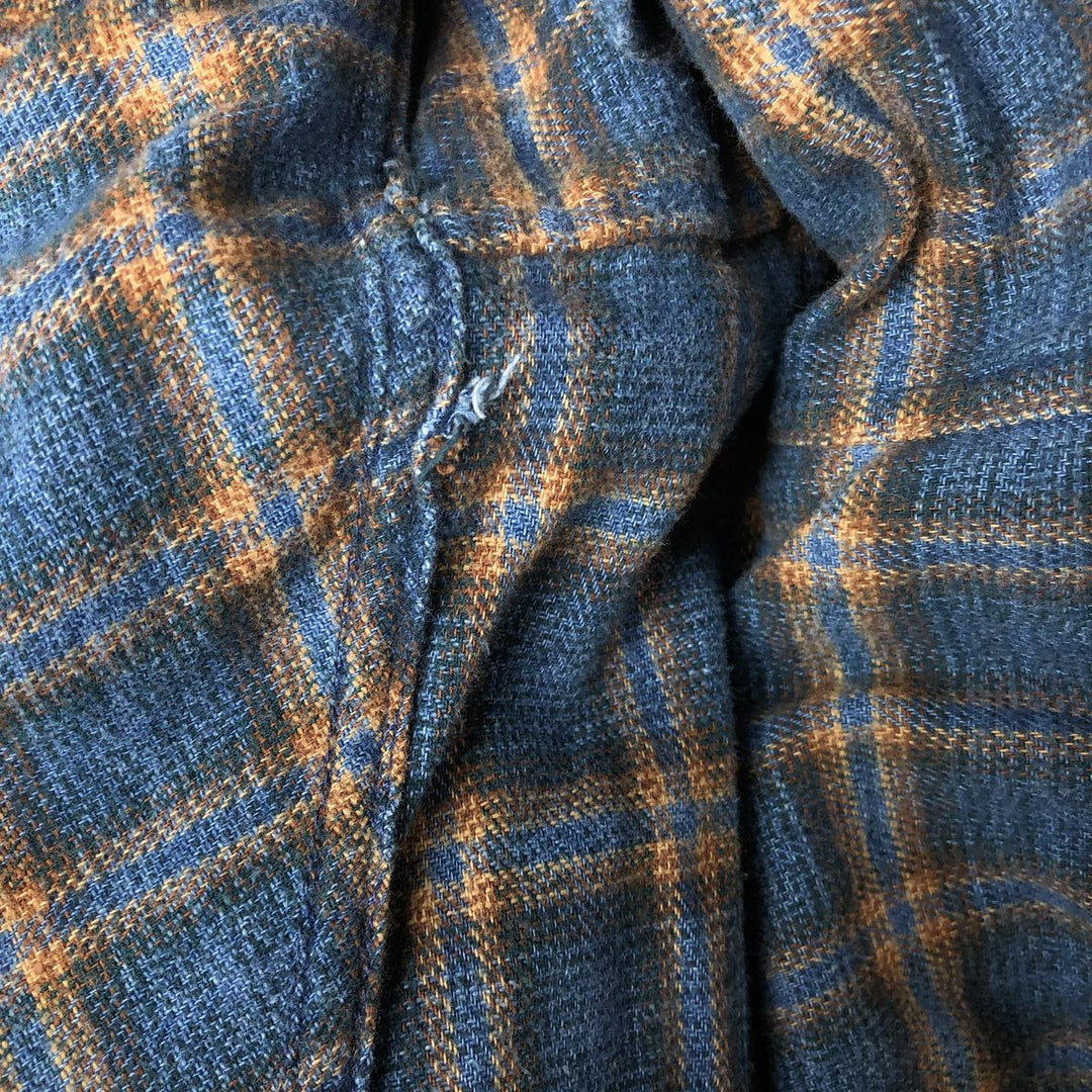 Eddie Bauer Long Sleeve Button Down Light Flannel Check Shirt, Men's Size L cotton blue type Vintage Second Hand
