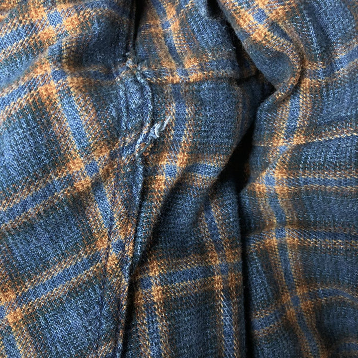 Eddie Bauer Long Sleeve Button Down Light Flannel Check Shirt, Men's Size L cotton blue type Vintage Second Hand