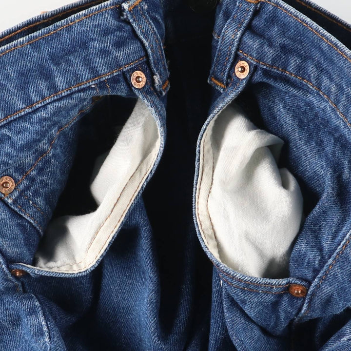 Vintage 1980'S Levi's 505-0217 tapered denim pants, made in the USA, men's size W30. cotton blue type Vintage Second Hand
