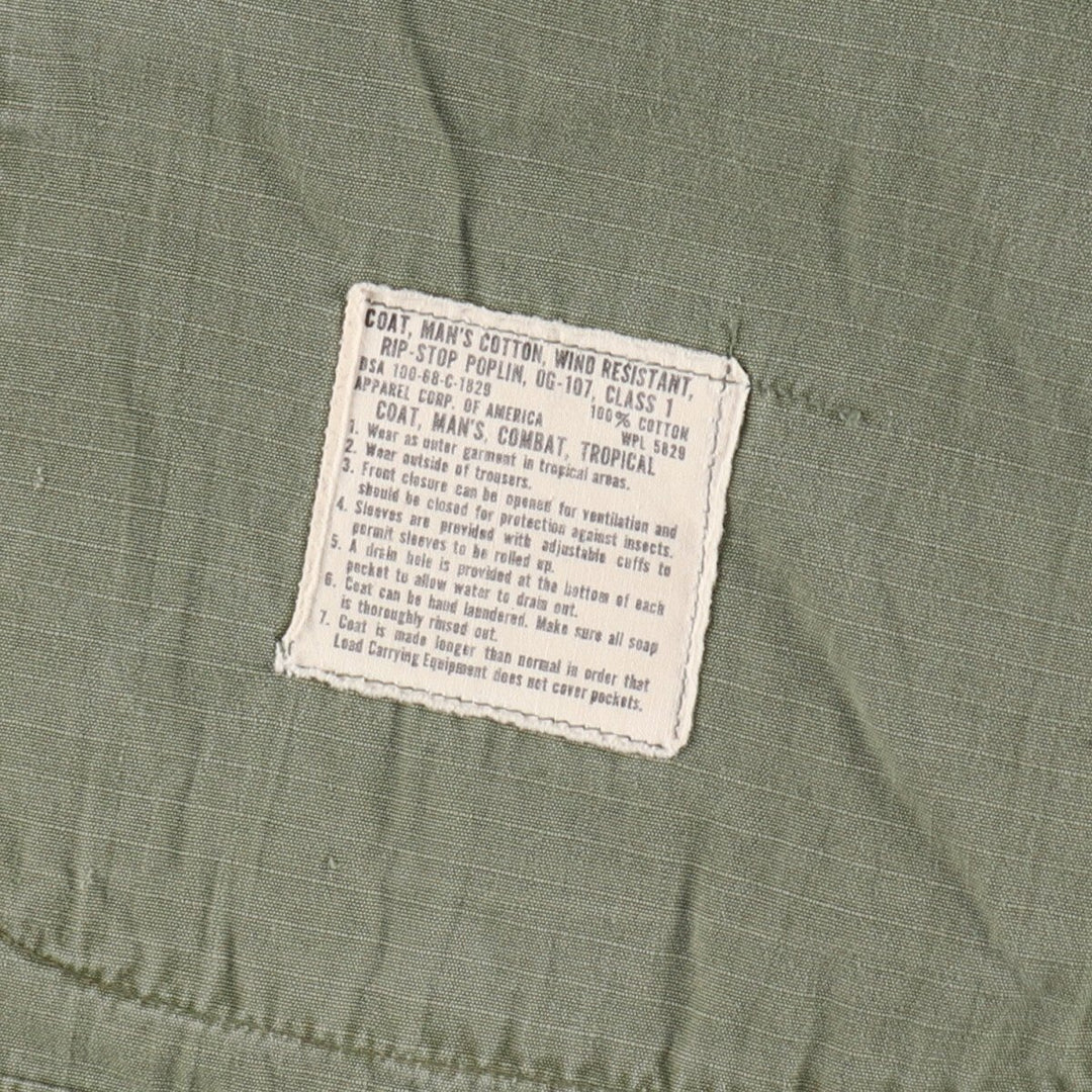 Special price for a genuine 60'S US military Jungle Fatigue 4th Military Combat Jacket, made in USA, size M for men /eaa485214