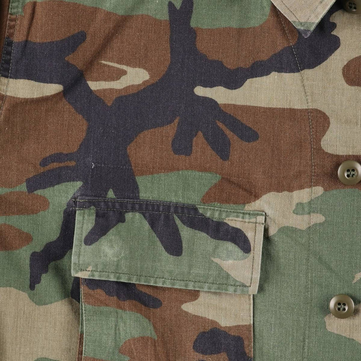 1990'S US Military Issue Camouflage Pattern Woodland Camo BDU Military Jacket, Made in USA, Large-Long (Men's Size L equivalent), Vintage cotton Khaki type Vintage Second Hand