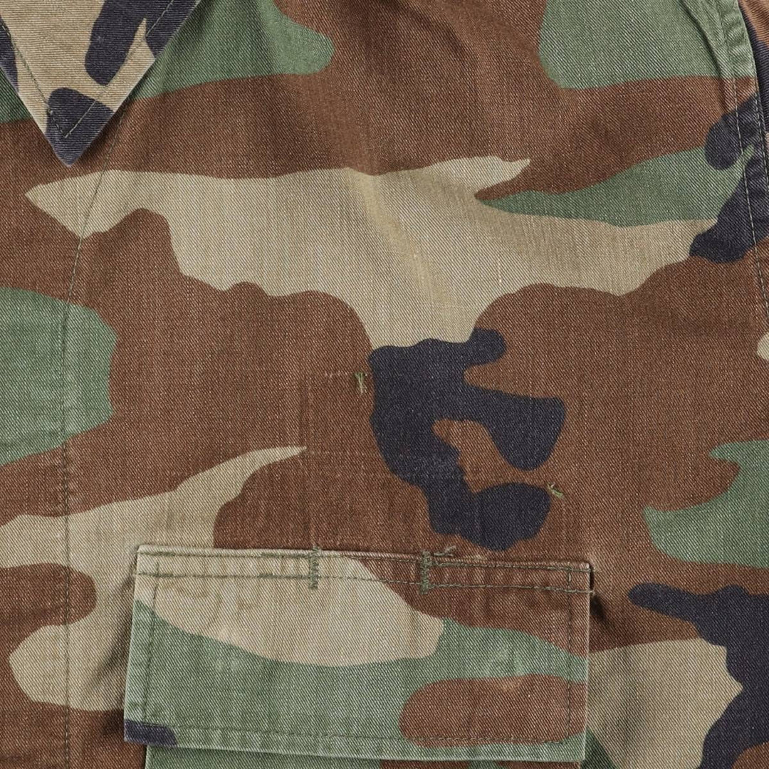 1990'S US Military Issue Camouflage Pattern Woodland Camo BDU Military Jacket, Made in USA, Large-Long (Men's Size L equivalent), Vintage cotton Khaki type Vintage Second Hand