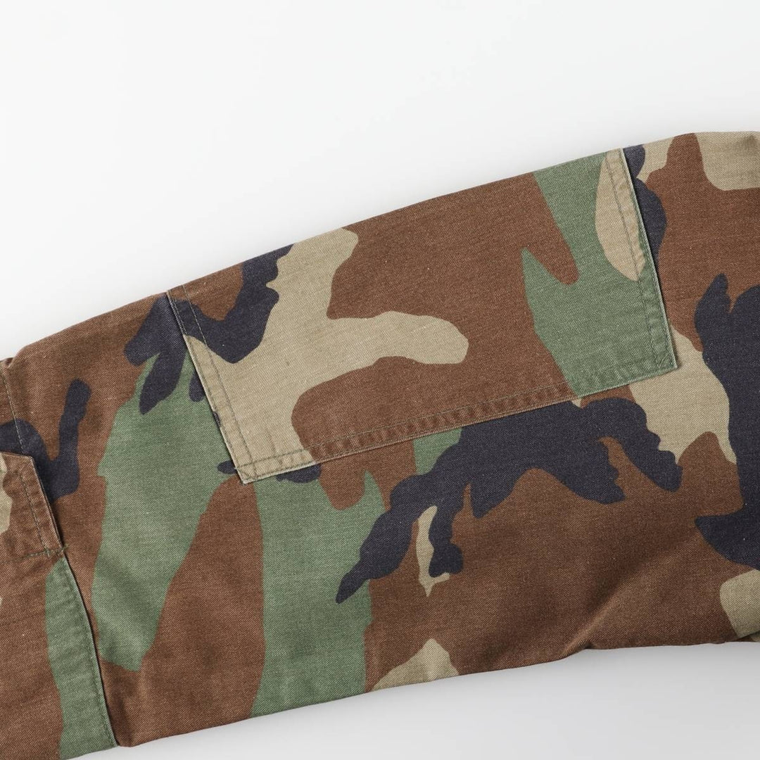 1990'S US Military Issue Camouflage Pattern Woodland Camo BDU Military Jacket, Made in USA, Large-Long (Men's Size L equivalent), Vintage cotton Khaki type Vintage Second Hand