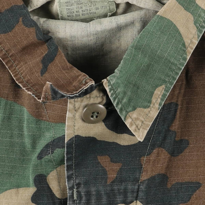 1980'S US Military Issue Camouflage Pattern Woodland Camo Ripstop BDU Military Jacket, Made in USA, Small-Short (Men's Size S) cotton Khaki type Vintage Second Hand
