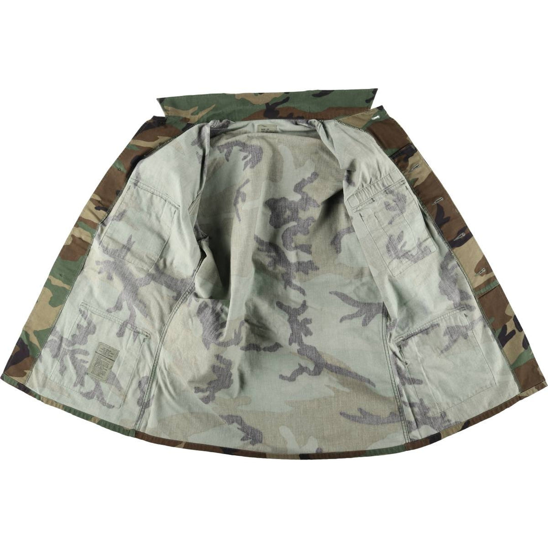 1990'S US Military Issue Camouflage Pattern Woodland Camo Stenciled BDU Military Jacket, Made in USA, Medium-Long (Men's Size M) Nylon Khaki type Vintage Second Hand