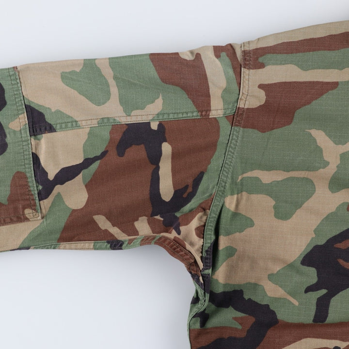 1990'S US Military Issue Camouflage Pattern Woodland Camo Ripstop BDU Military Jacket, Made in USA, Medium-Long (Men's Size M) Nylon Khaki type Vintage Second Hand