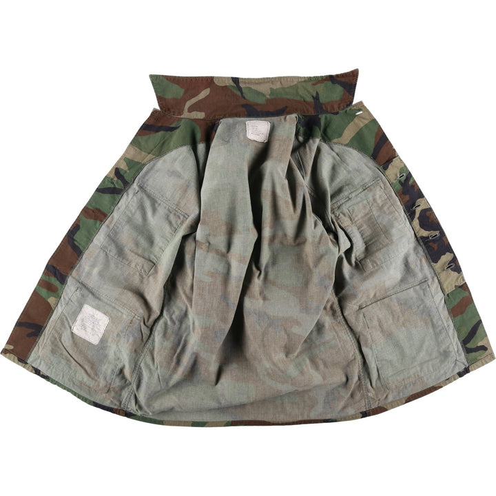 1980'S US Military Issue Camouflage Pattern Woodland Camo BDU Military Jacket, Made in USA, Medium-Long (Men's Size M equivalent), Vintage cotton Khaki type Vintage Second Hand