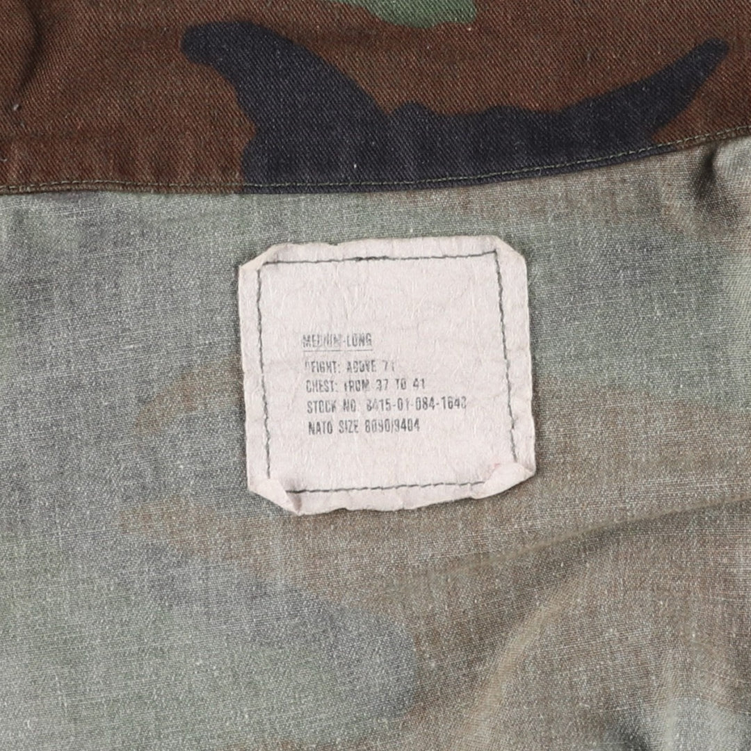 1980'S US Military Issue Camouflage Pattern Woodland Camo BDU Military Jacket, Made in USA, Medium-Long (Men's Size M equivalent), Vintage cotton Khaki type Vintage Second Hand