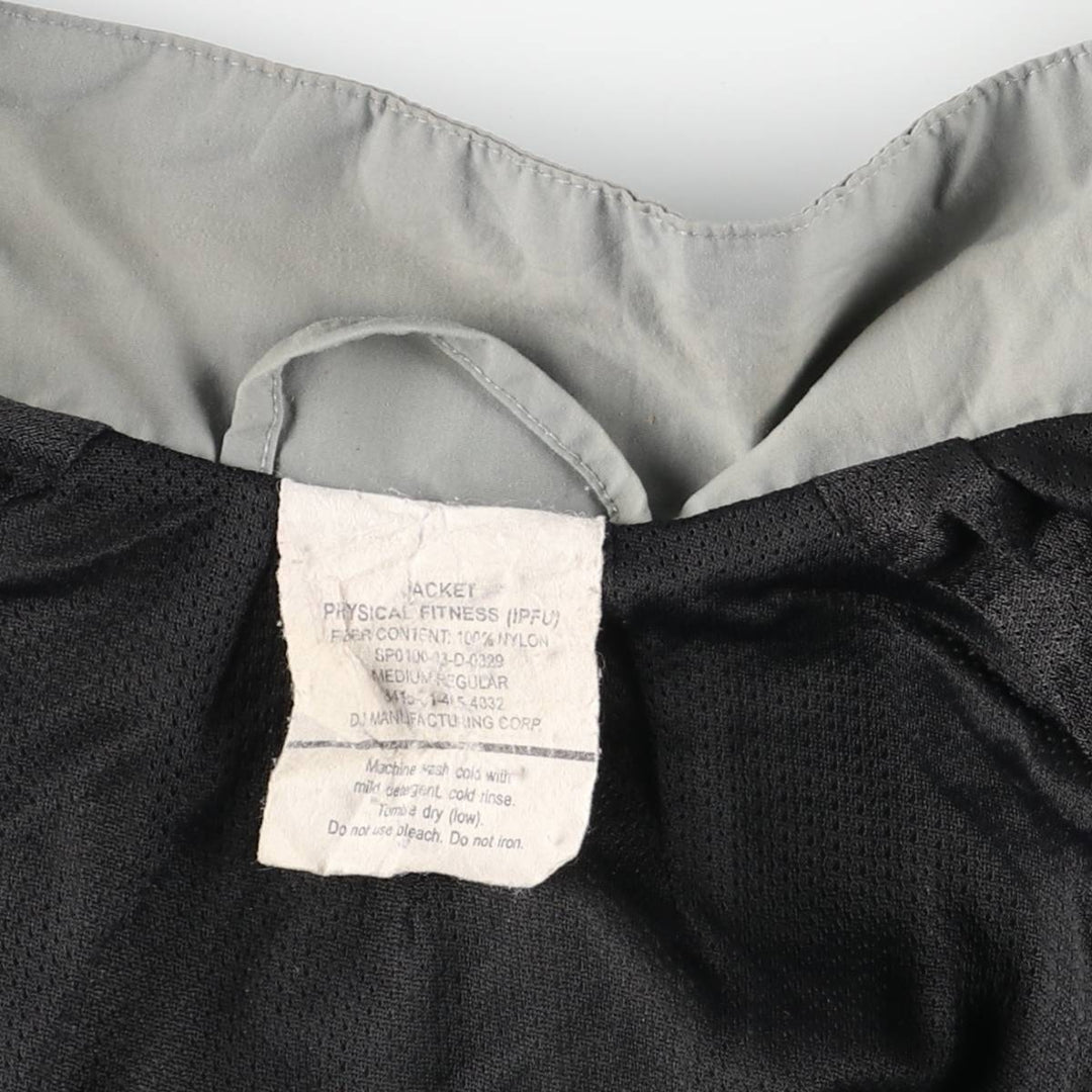 2000'S US Army IPFU Training Jacket, Nylon Jacket, Made in USA, Medium-Regular (Men's M equivalent) Nylon gray type Vintage Second Hand