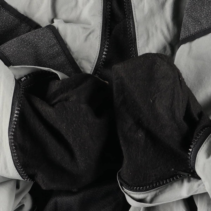 2000'S US Army IPFU Training Jacket, Nylon Jacket, Made in USA, Medium-Regular (Men's M equivalent) Nylon gray type Vintage Second Hand