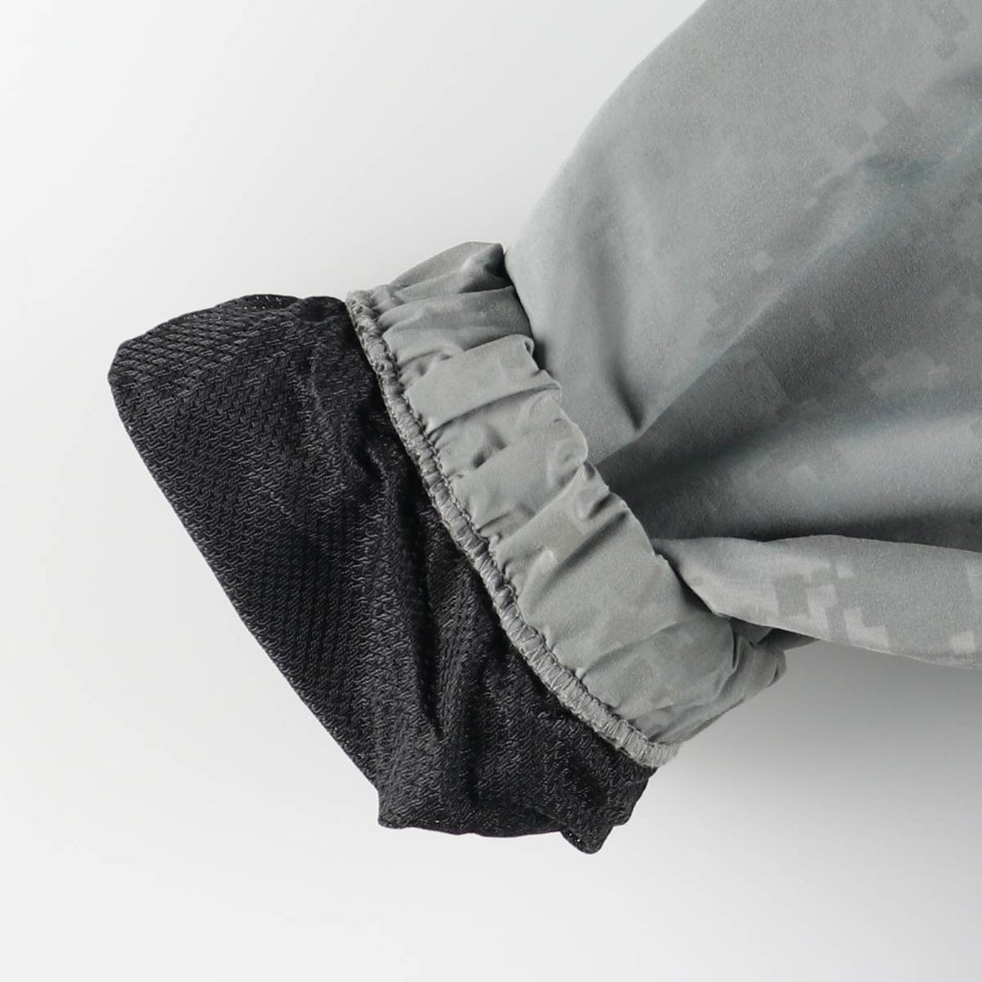 US Army Training Jacket, Camouflage Pattern ACU Digital Camo Nylon Jacket, Men's Size XL unclear gray type Vintage Second Hand