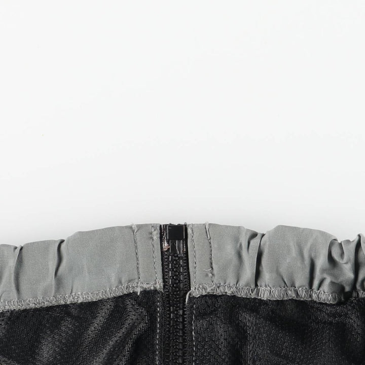 US Army Training Jacket, Camouflage Pattern ACU Digital Camo Nylon Jacket, Men's Size XL unclear gray type Vintage Second Hand