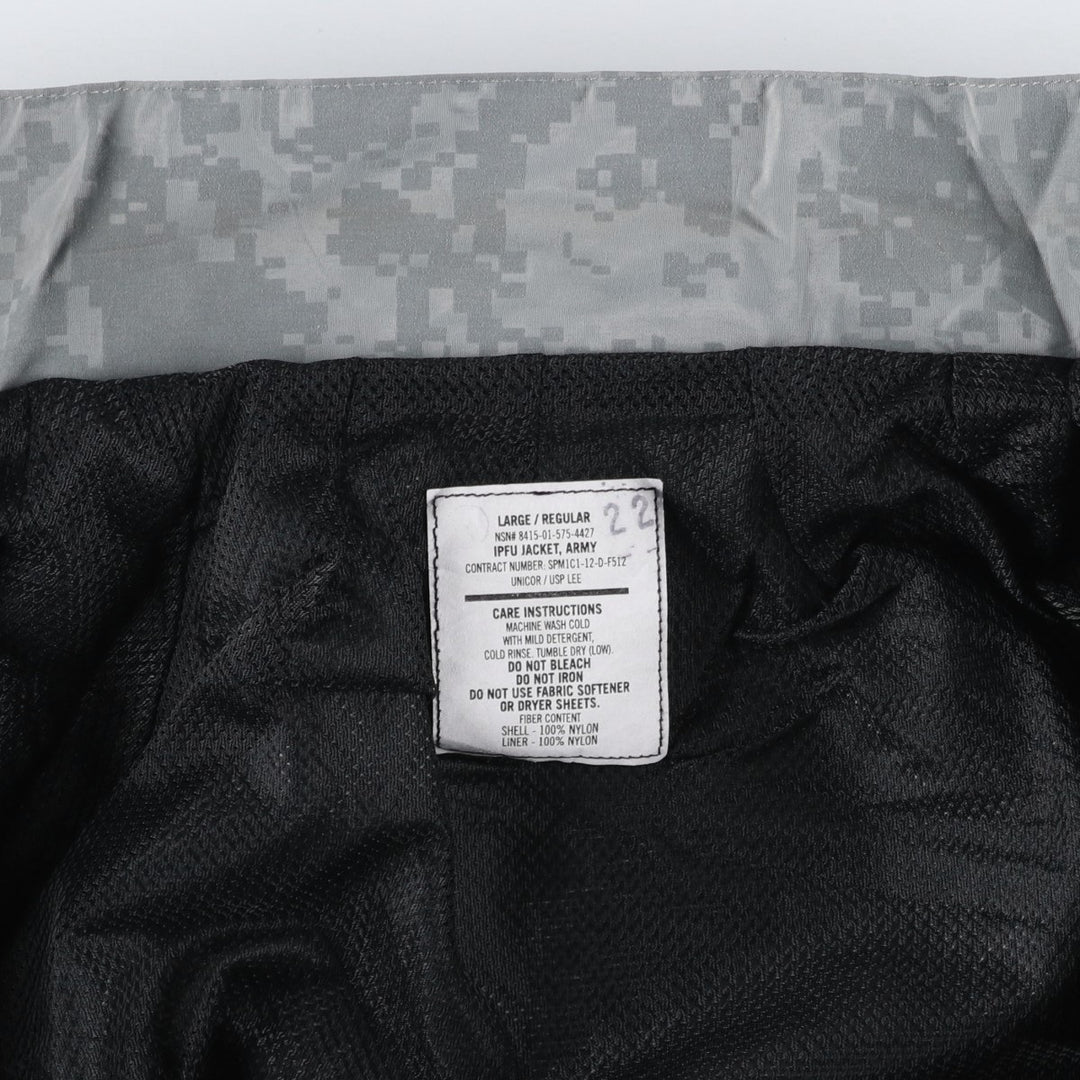 Genuine US Army IPFU Training Jacket, Camouflage Pattern ACU Digital Camo Nylon Jacket, Large Regular (Men's L equivalent) Nylon gray type Vintage Second Hand