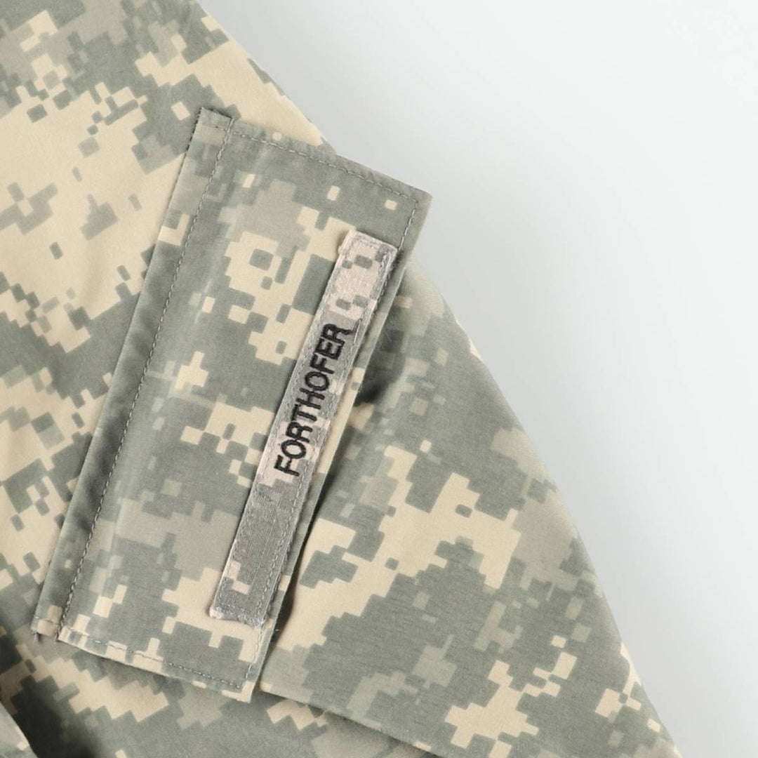 Civilian-made camouflage pattern ACU digital camo ECWCS 2nd GEN military Gore-Tex parka, men's size L equivalent. Nylon Beige type Vintage Second Hand