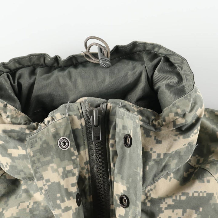 Civilian-made camouflage pattern ACU digital camo ECWCS 2nd GEN military Gore-Tex parka, men's size L equivalent. Nylon Beige type Vintage Second Hand