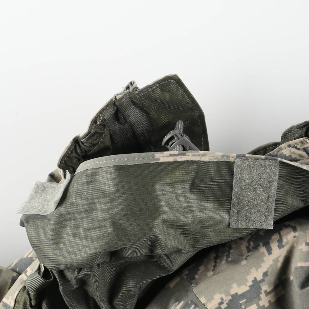 Civilian-made camouflage pattern ABU digital tiger camo military Gore-Tex parka, men's size M equivalent. Nylon Khaki type Vintage Second Hand