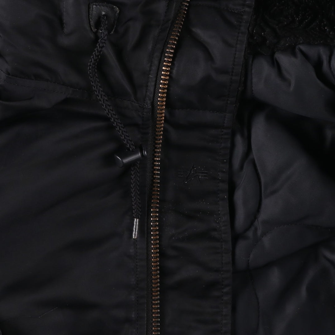 Civilian-made Alpha Industries (ALPHA) padded hooded military flight jacket, men's size XL equivalent. Nylon black type Vintage Second Hand