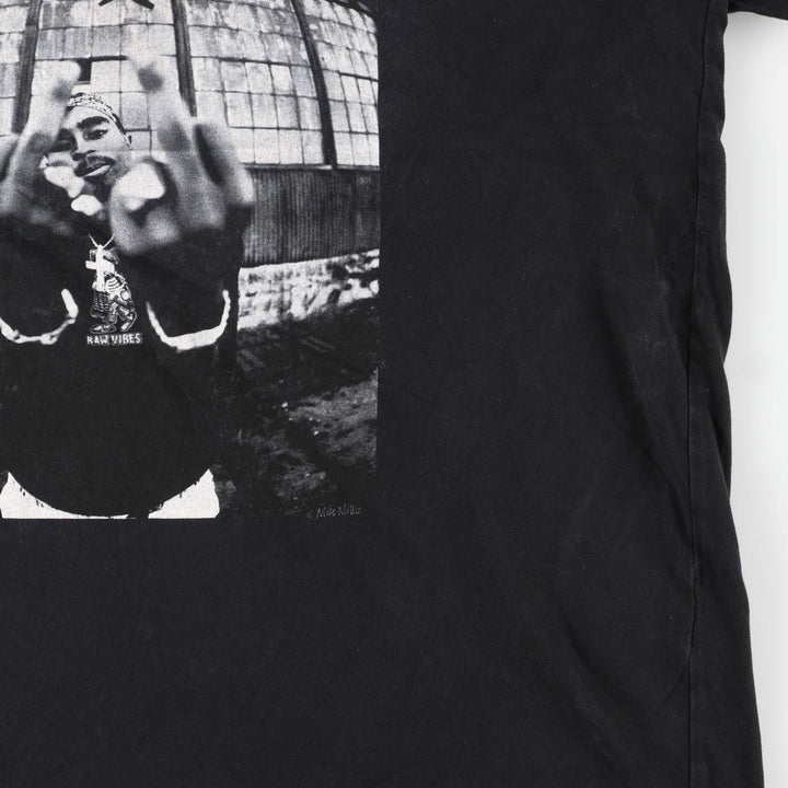2PAC Rap T-shirt, Men's Size Medium cotton black type Vintage Second Hand