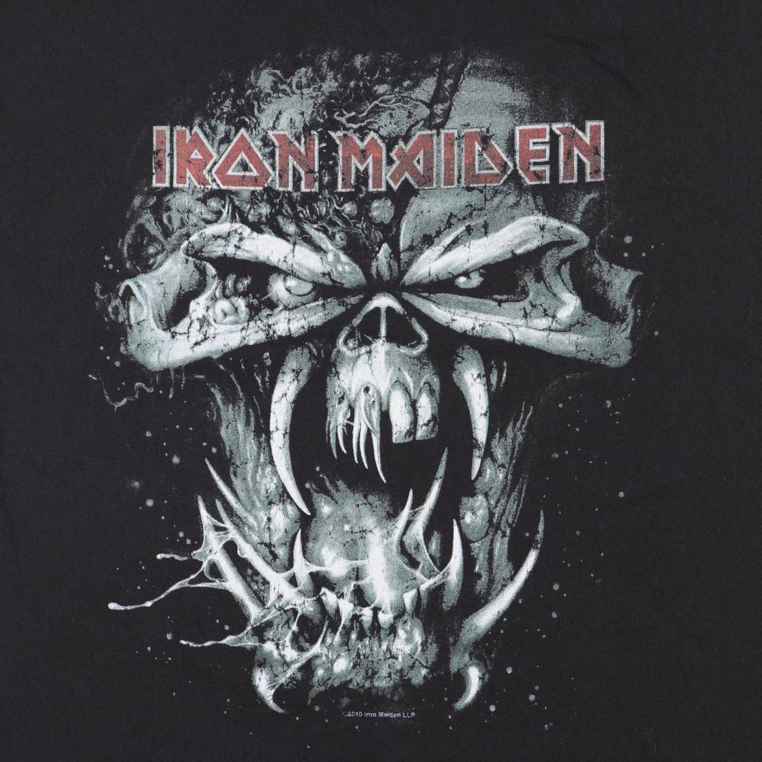 Fruit of the Loom - Iron Maiden band t-shirt, men's size XXL equivalent. cotton black type Vintage Second Hand