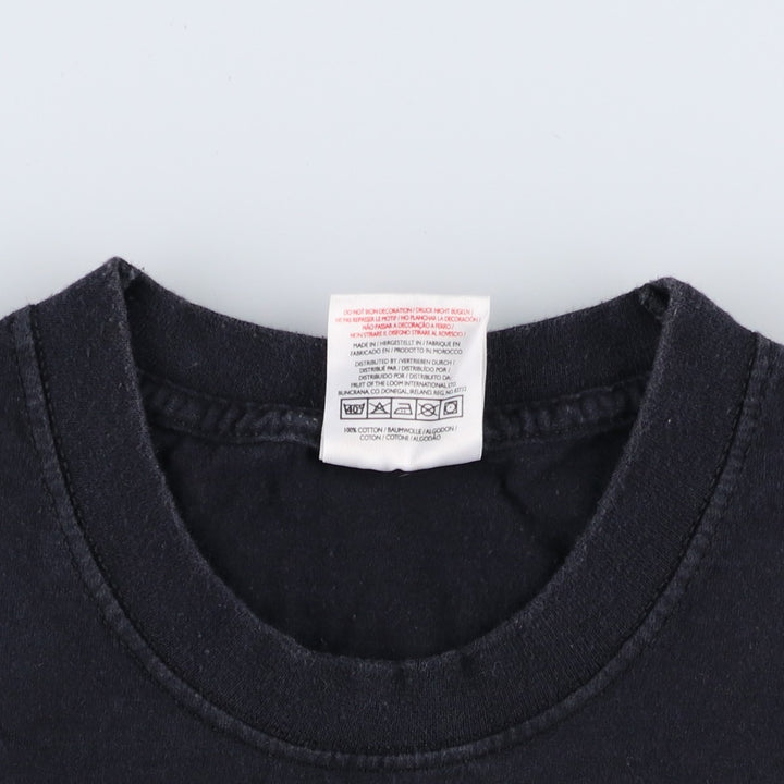 Fruit of the Loom SARATOGA Band T-shirt (Men's XL equivalent) cotton black type Vintage Second Hand