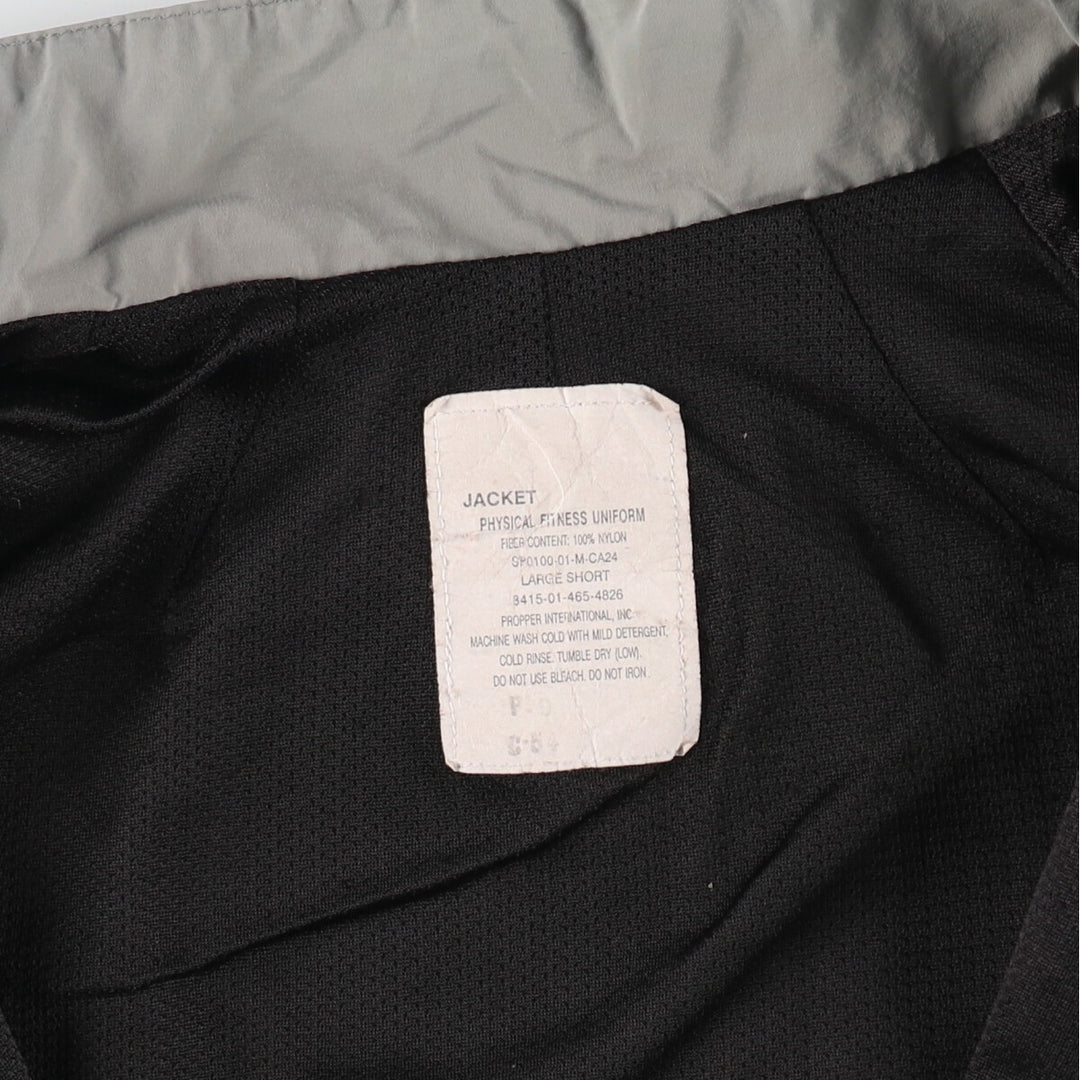 Genuine US Army USARMY 00'S IPFU Training Jacket Nylon Jacket Made in USA LARGE SHORT Men's L equivalent /eaa497573