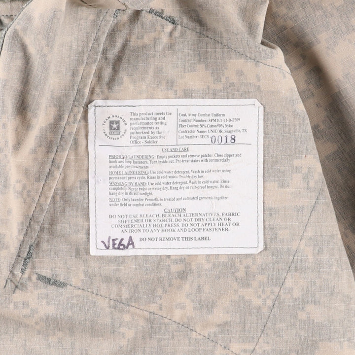 Genuine US Army USARMY Camouflage Pattern ACU Digital Camo Military Combat Jacket Made in USA LARGE/REGULAR Men's L equivalent /eaa498783