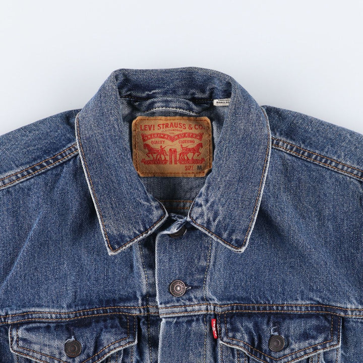 Levi's denim jacket, denim jacket, men's size M / eaa500606