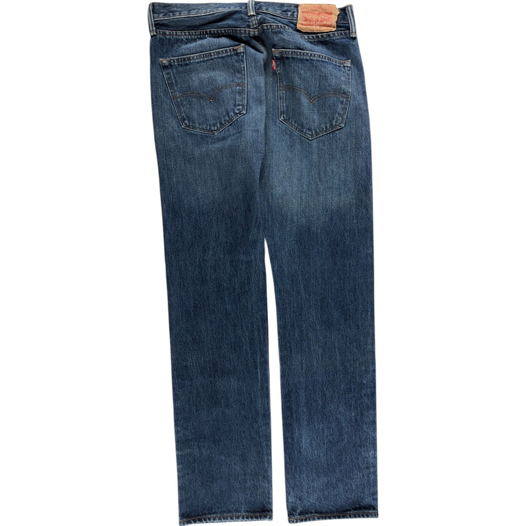 Levi's 501 straight denim pants for men, equivalent to W32 / eaa500764