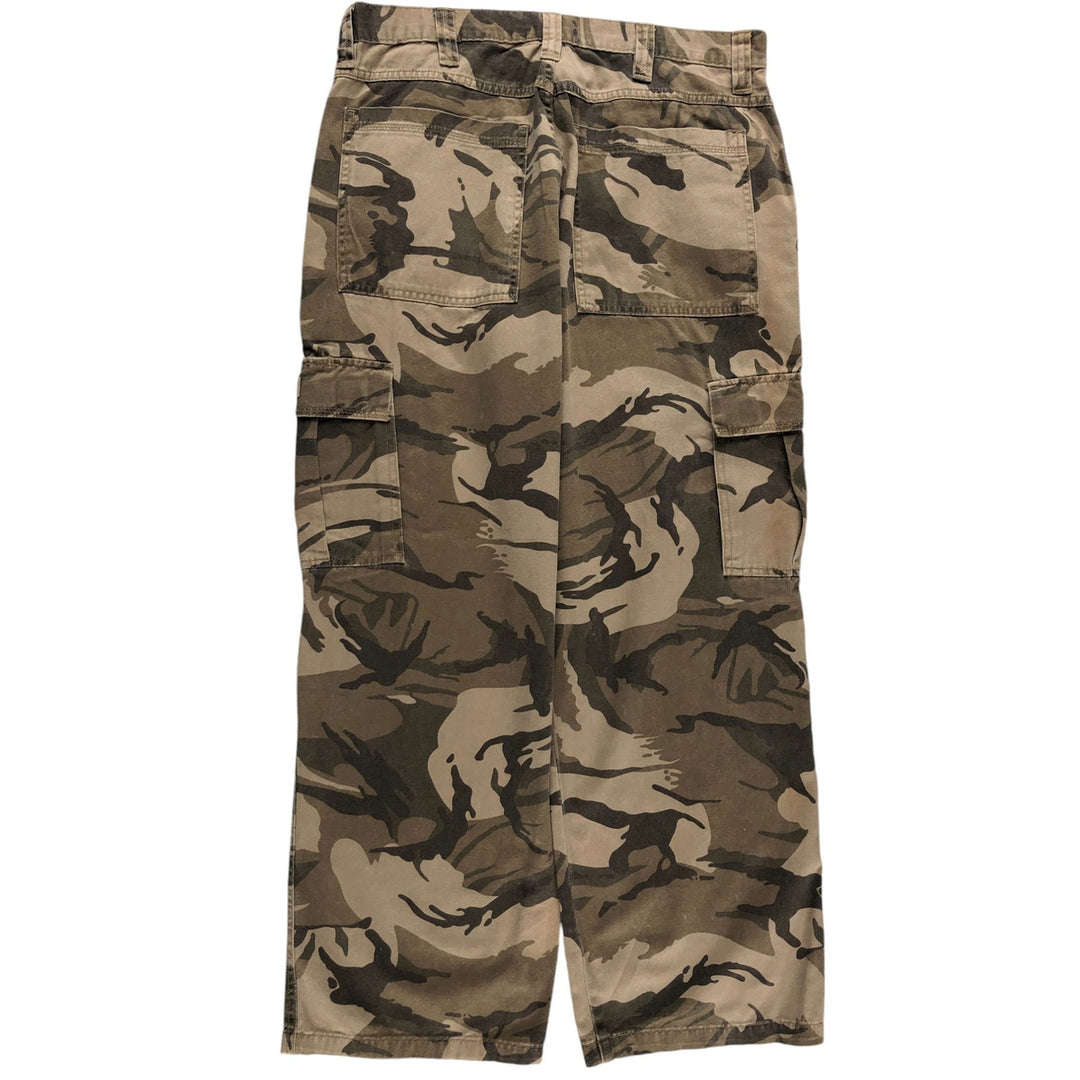 Wrangler Camouflage Pattern Cargo Pants for Men, W34 equivalent / eaa502132