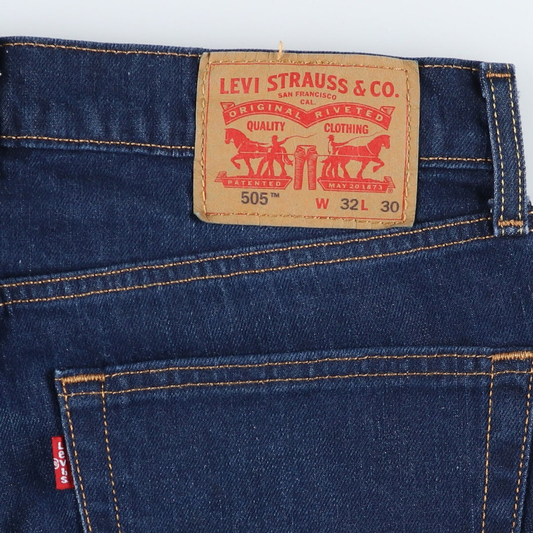 Dark navy Levi's 505 tapered denim pants for men, size W32 / eaa502596