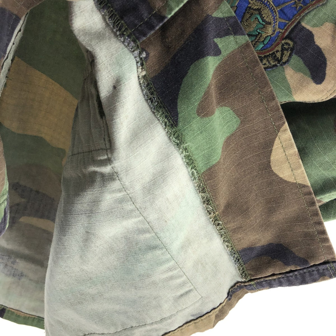 Genuine US military item, 1990'S camouflage pattern woodland camo BDU military jacket, made in USA, MEDIUM-SHORT, men's M equivalent, vintage /eaa503183