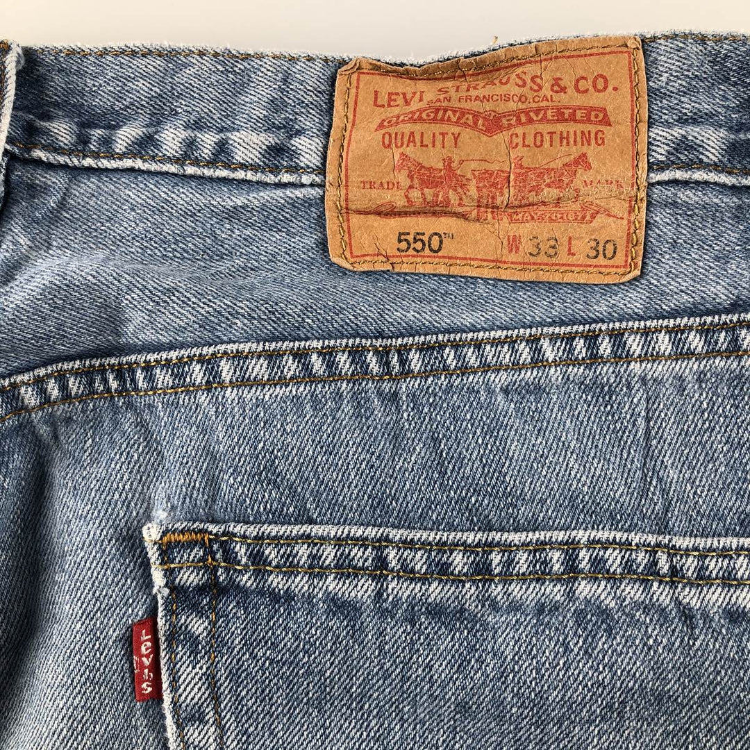 Levi's 550 tapered denim pants for men, size W32 / eaa503290