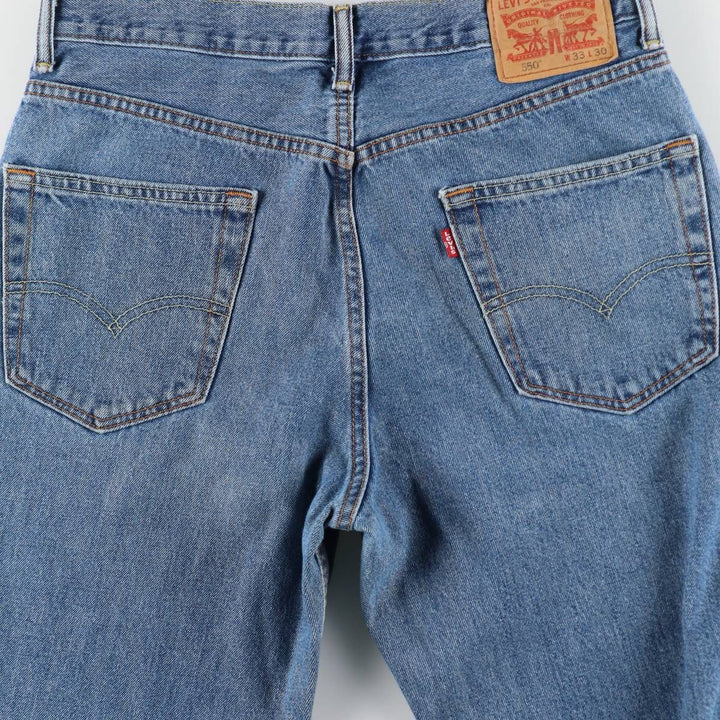 Levi's 550 tapered denim pants for men, size W33 / eaa503802